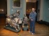 Николай в зале серебра в музее Виктории и Альберта